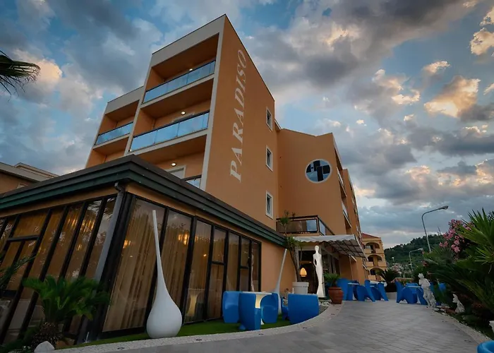 Hotel Paradiso